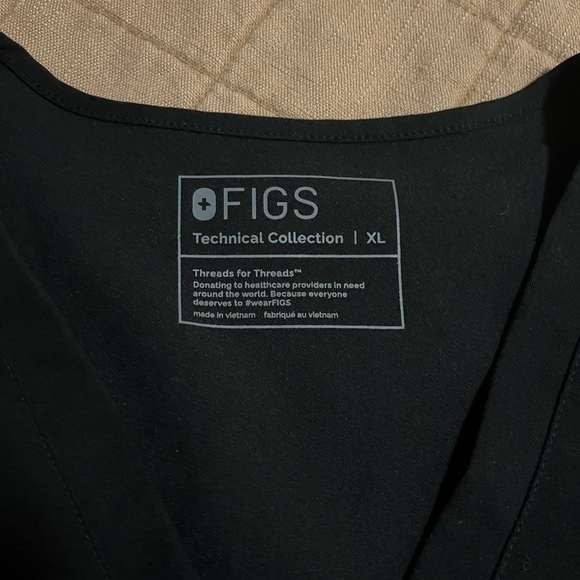 Figs Catarina one pocket scrub top - Picture 3 of 3